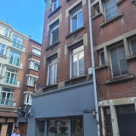 Amazing Gare Flandres *